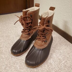Esprit Duck Boots